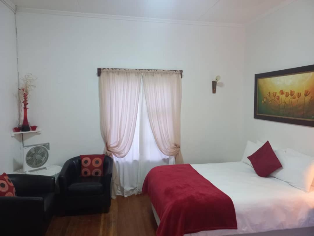 Villelodge Accommodation Luderitz Ngoại thất bức ảnh