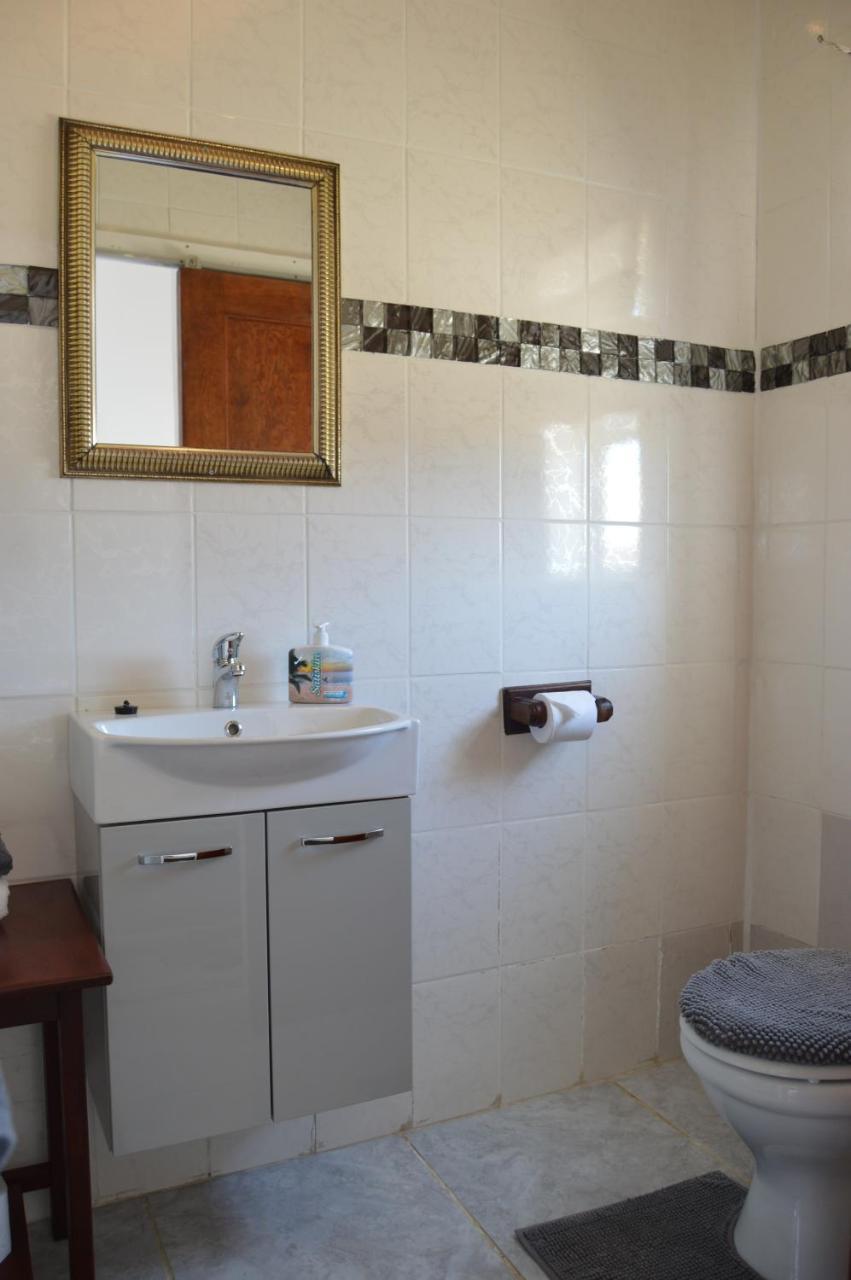 Villelodge Accommodation Luderitz Ngoại thất bức ảnh