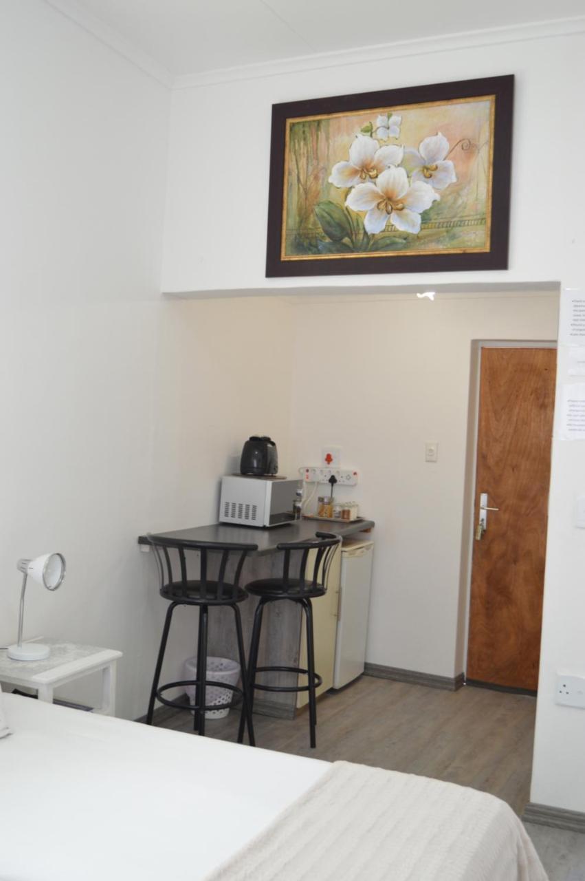Villelodge Accommodation Luderitz Ngoại thất bức ảnh